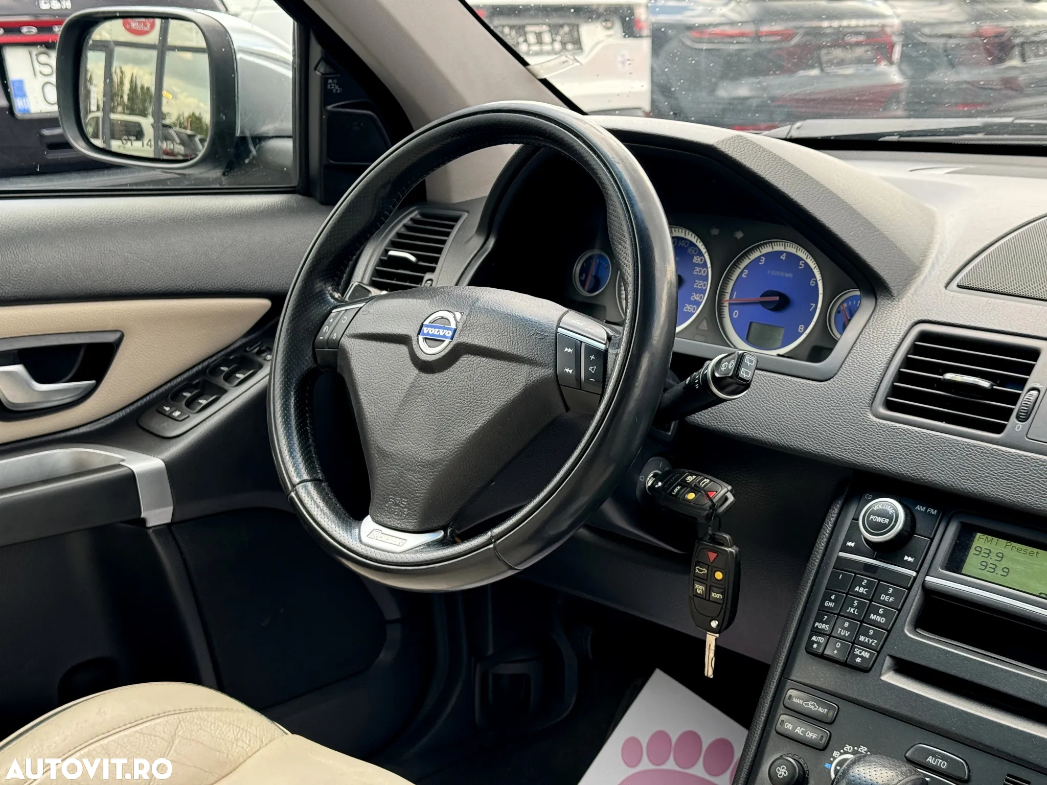 Volvo XC 90 - 8