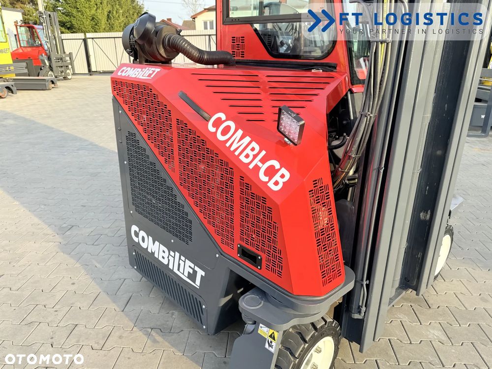 Combilift WÓZEK CZTEROKIERUNKOWY - WIELOKIERUNKOWY | COMBILIFT CB3000 | DIESEL | TRIPLEX 6550MM | WOLNY SKOK | POZYCJONER WIDEŁ | PRZESUW WIDEŁ | STAN IDEALNY | Szeroka oferta wózków czterokierunkowych i bocznych, dopasowanych do różnorodnych potrzeb i zastosowań - 23