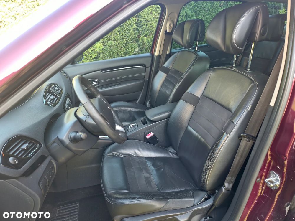 Renault Grand Scenic Gr 1.6 dCi Energy Bose Edition - 16