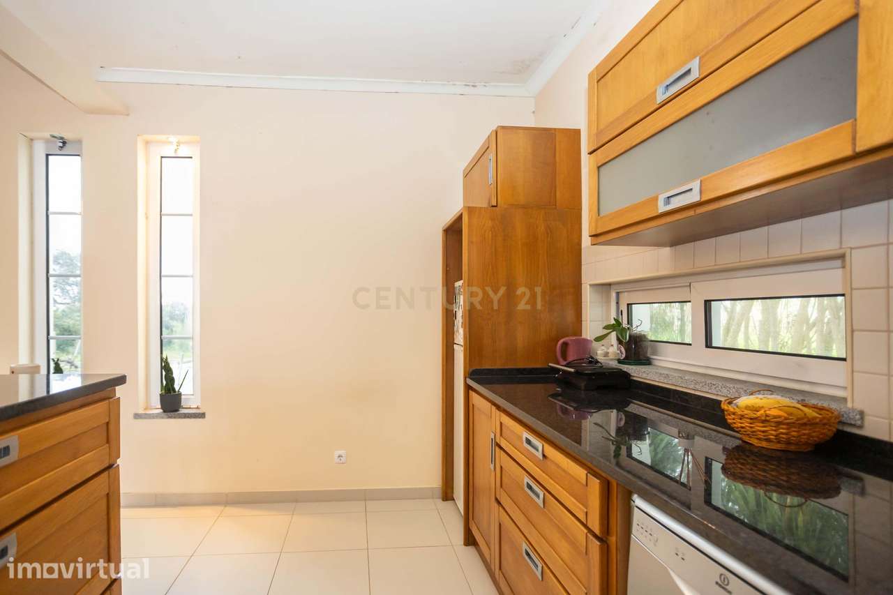 Moradia Familiar T4 com Anexo T0 Independente – Vendas Novas - Grande imagem: 4/60