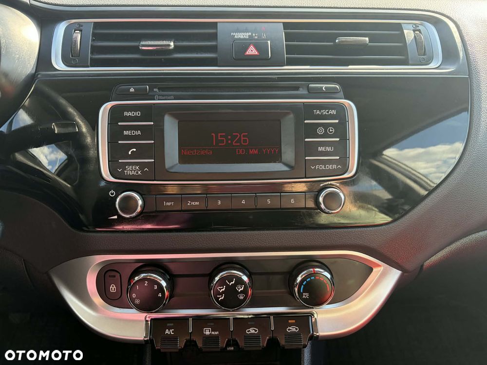 Kia Rio 1.2 M (klm) - 11