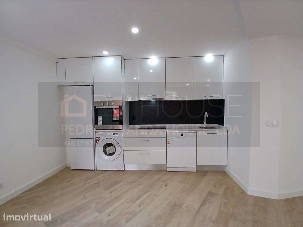Apartamento T2+1 em Odivelas | Totalmente Remodelado - Grande imagem: 3/23