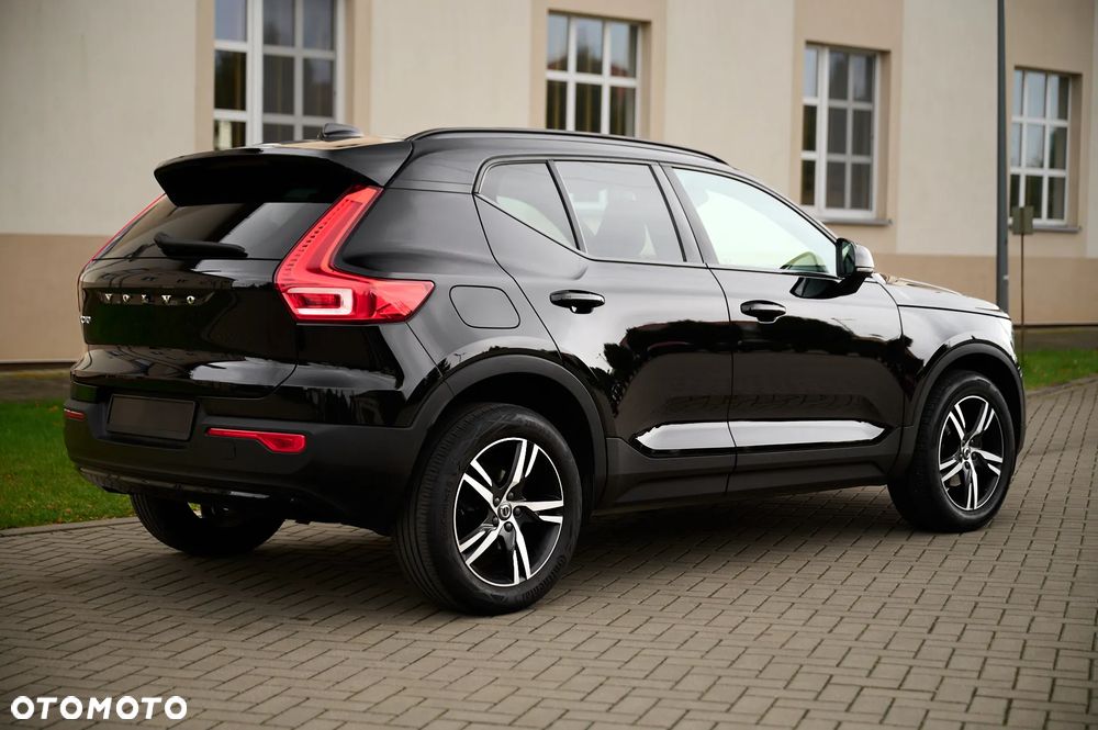 Volvo XC 40 - 4