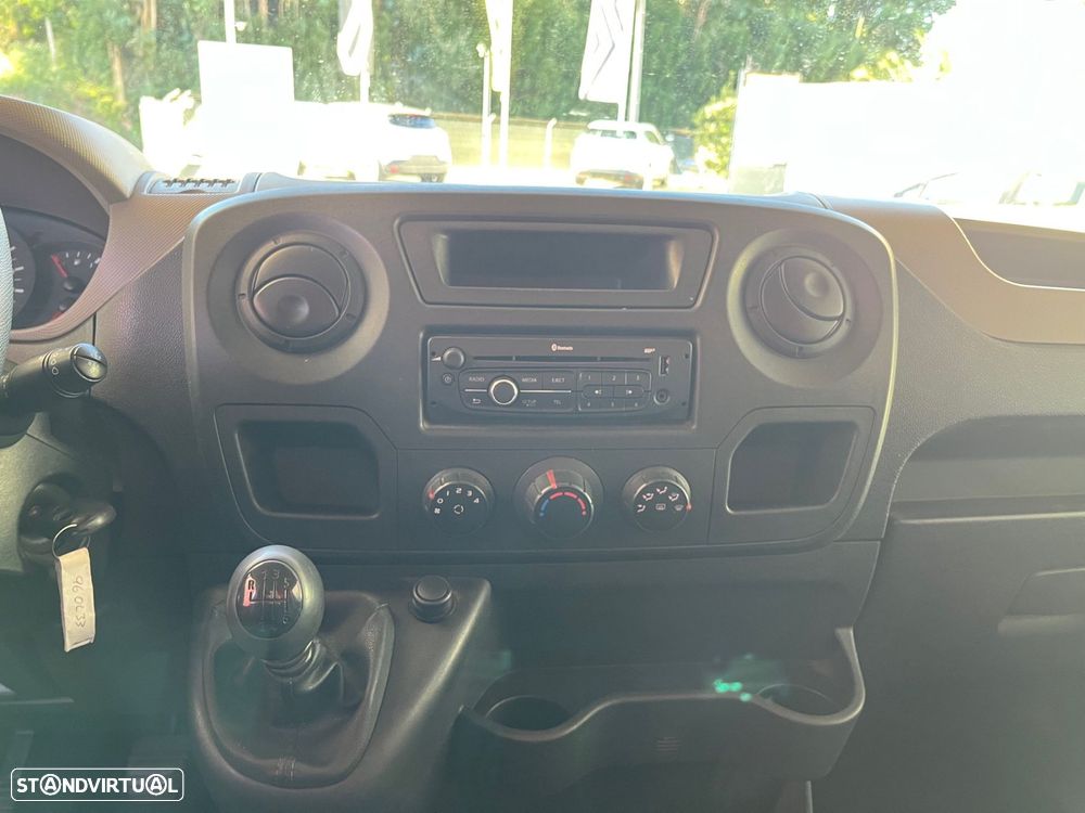 Renault Master 2.3 dCi L2H2 3.5T 125 - 8