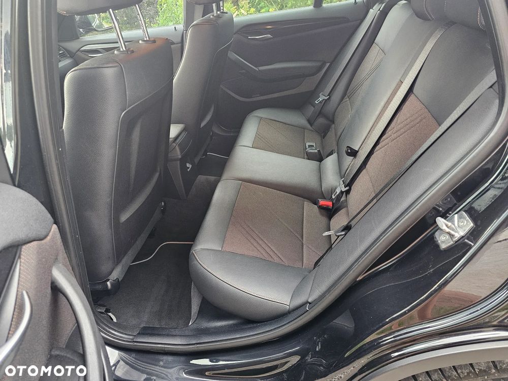 BMW X1 xDrive20i xLine - 27
