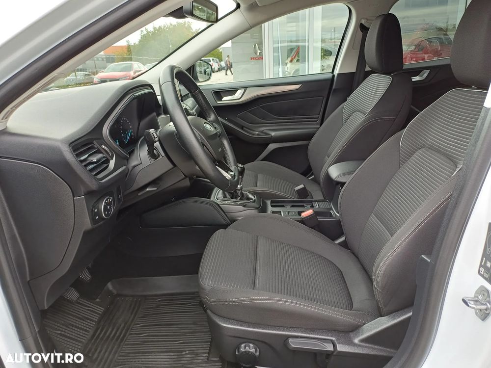 Ford Focus 1.5 EcoBlue Titanium - 11