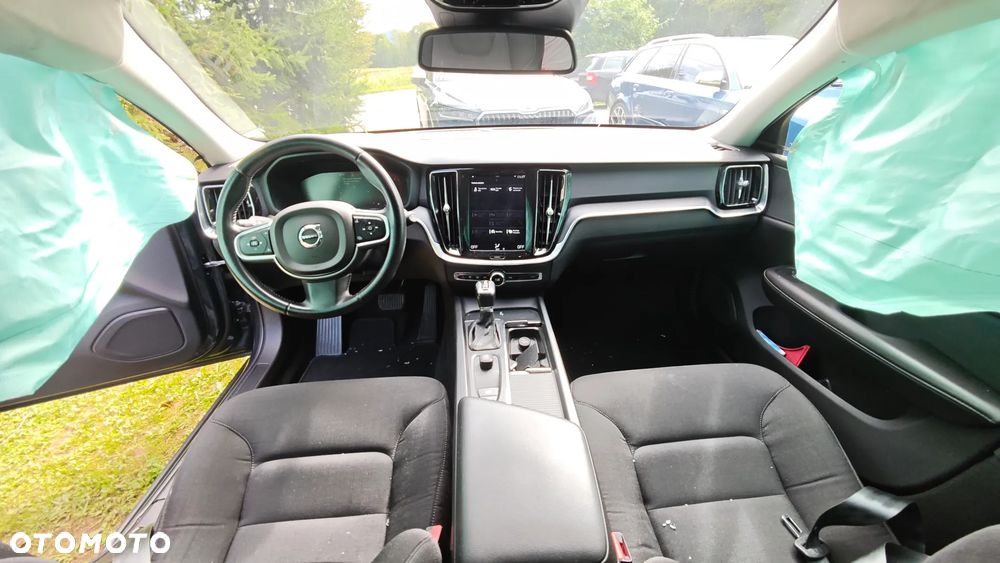 Volvo V60 D3 Geartronic Momentum - 22