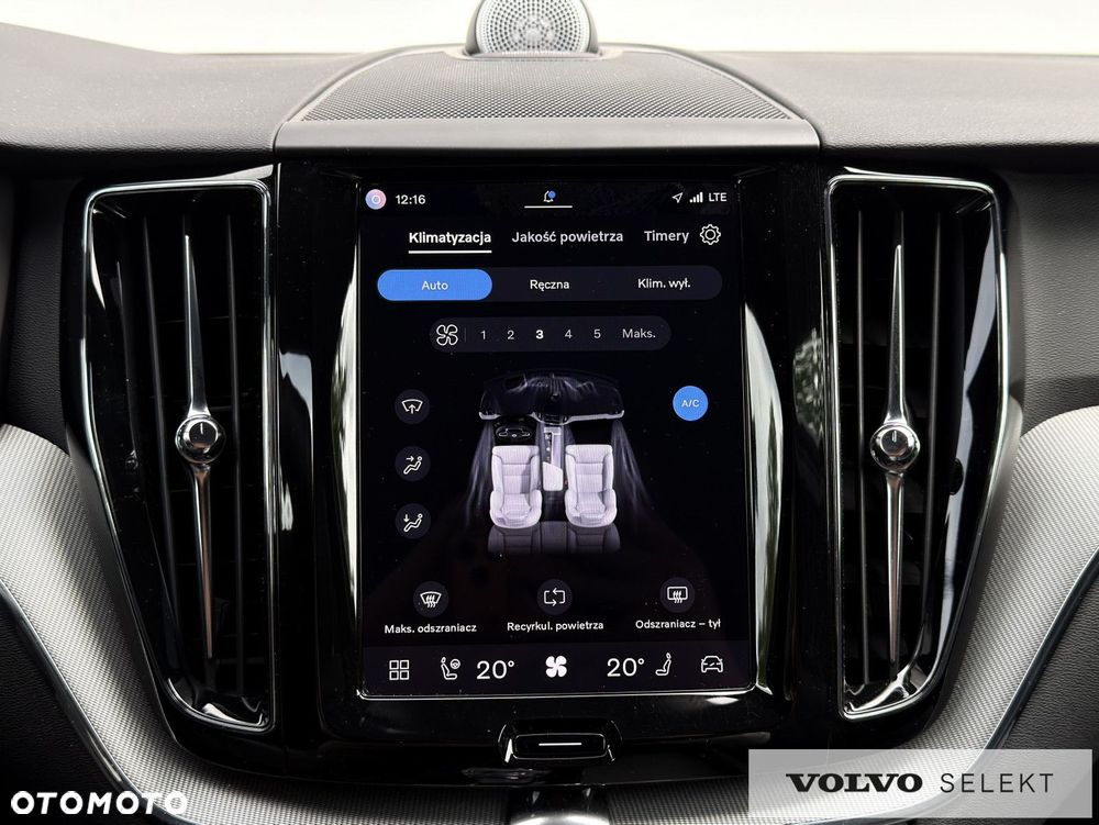 Volvo XC 60 - 31