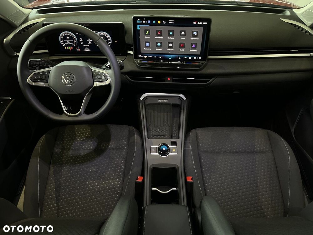 Volkswagen T-Roc - 19