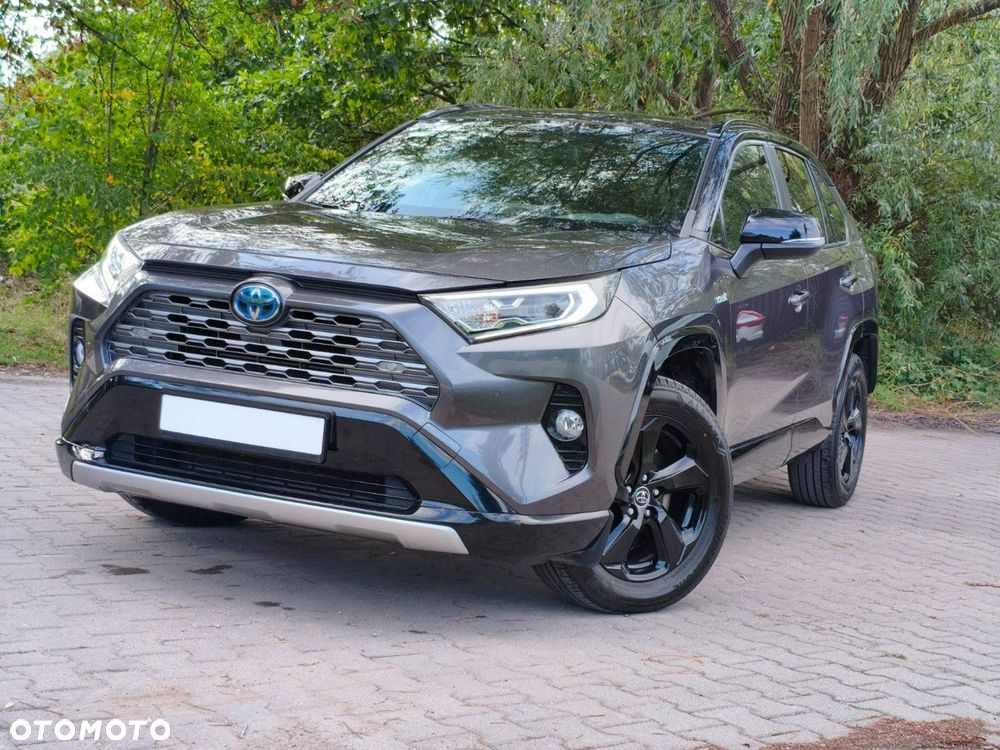 Toyota RAV4 - 1