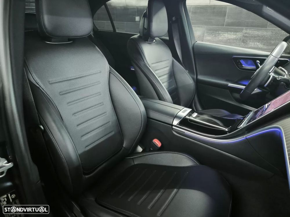 Mercedes-Benz C 300 d AMG Line - 26