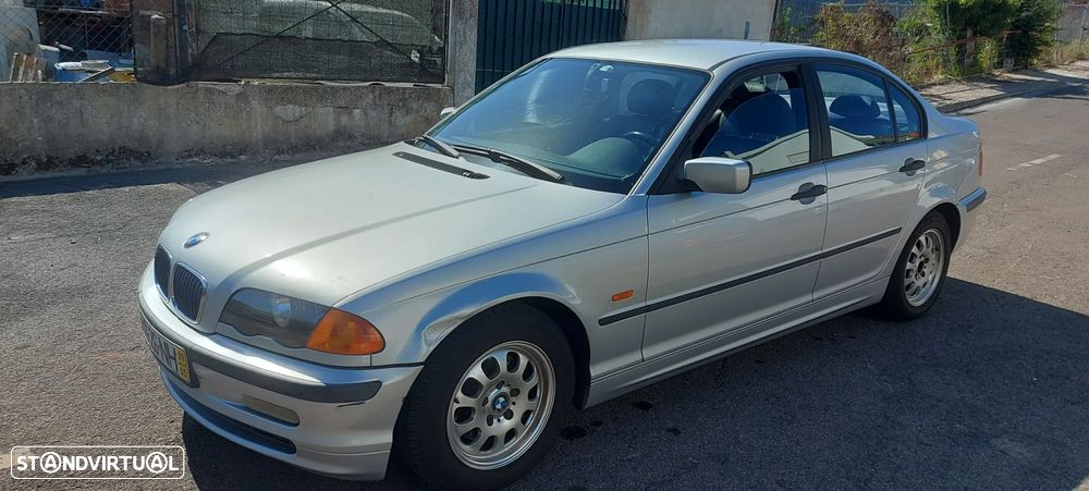 BMW 320 d - 8