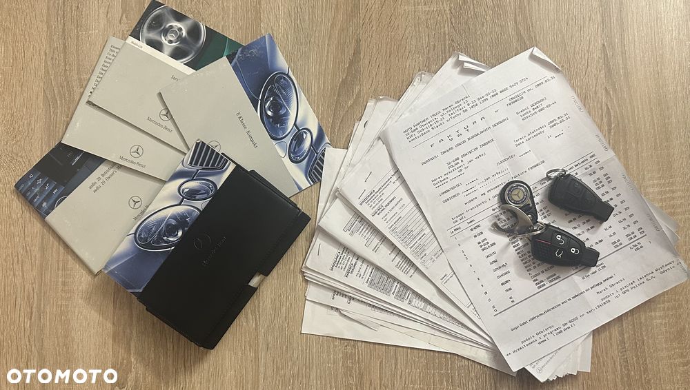 Mercedes-Benz Klasa E - 19