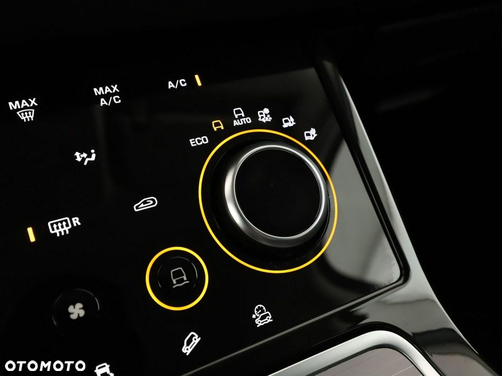 Land Rover Range Rover Evoque 2.0 D150 mHEV - 28