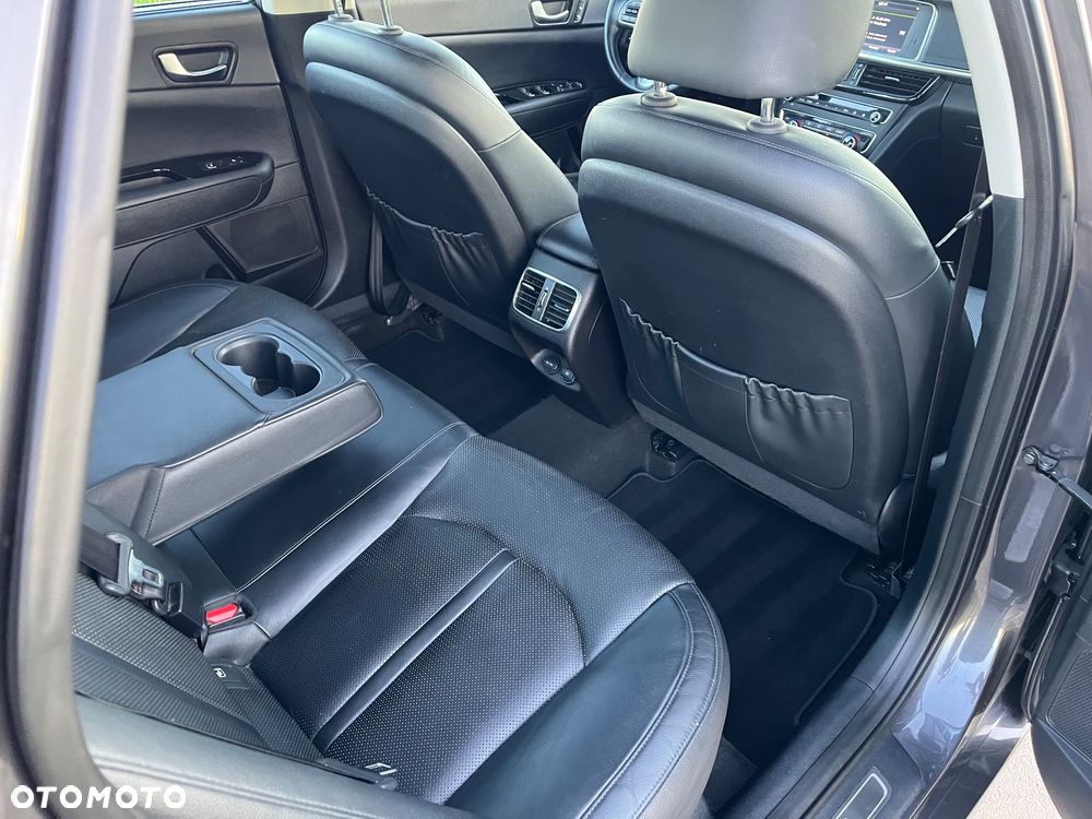 Kia Optima 1.7 CRDI XL DCT - 23