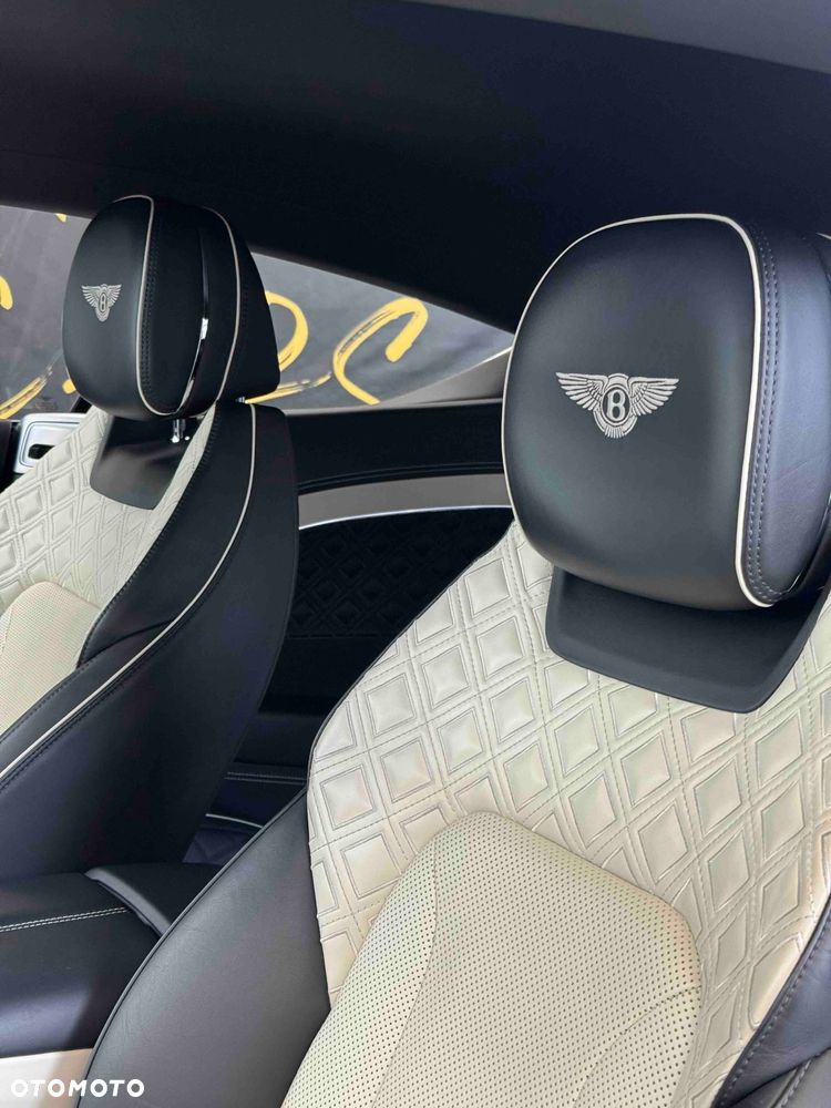 Bentley Continental GT Speed - 25