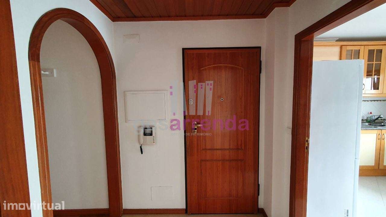LM104 | Apartamento T2+2  São João do Estoril com garagem - Grande imagem: 5/19