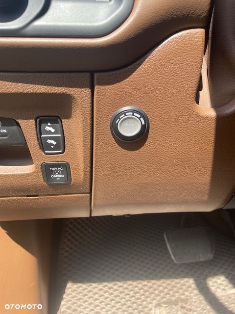 RAM 1500 5.7 Crew Cab Longhorn - 9