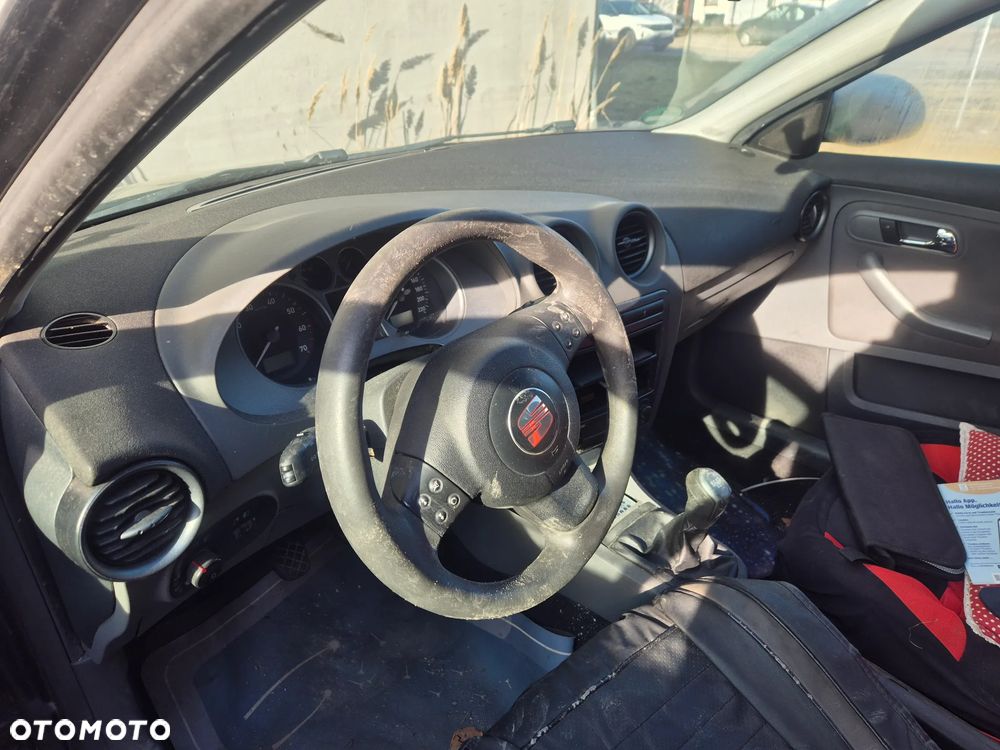 Seat Ibiza 1.4 16V Comfort Edition - 6