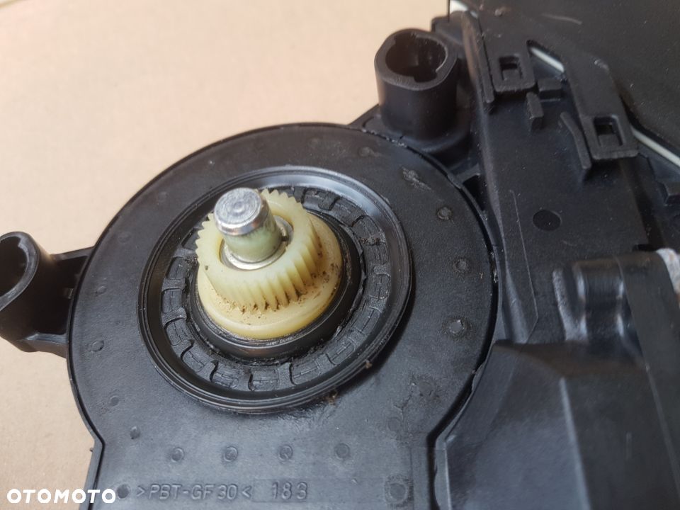 VW Phaeton silniczek podnośnika mechanizmu podnoszenia szyby prawy tył - 9