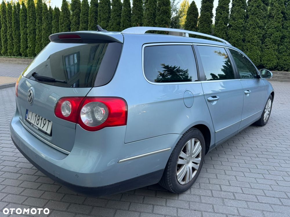 Volkswagen Passat 2.0 TDI Individual Chrom - 5