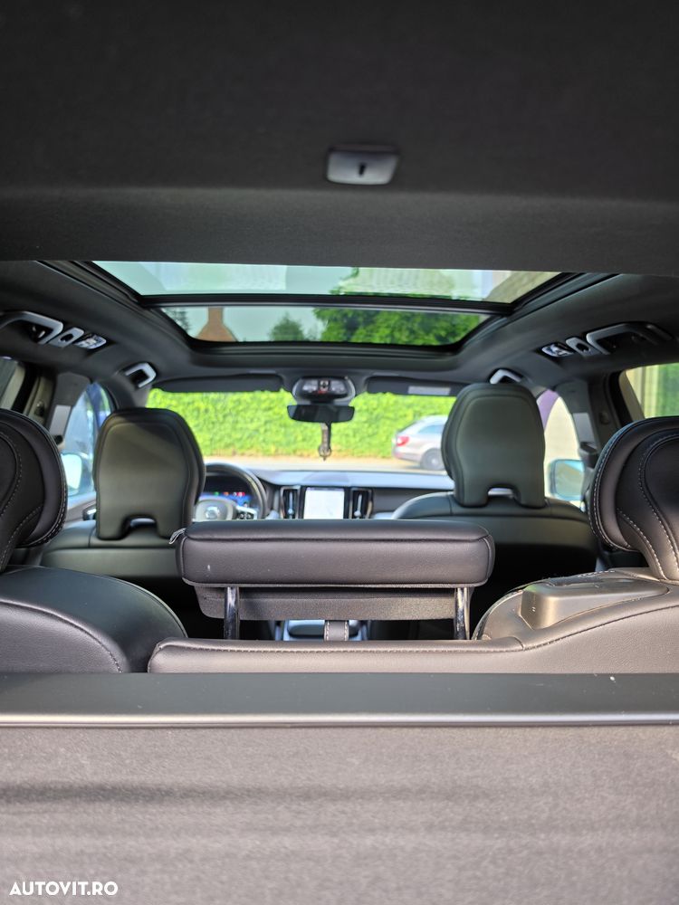 Volvo XC 60 T6 AWD Ultra Black Edition - 27