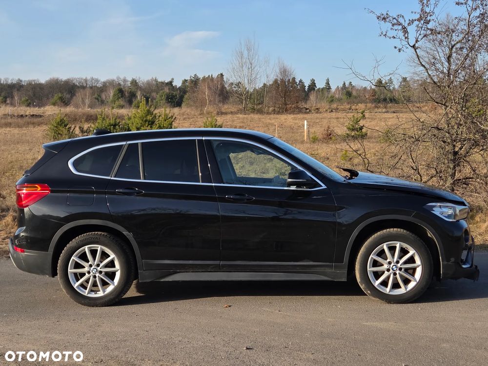 BMW X1 sDrive16d Sport Line - 8
