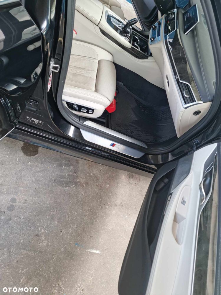 BMW Seria 7 750Ld xDrive - 15