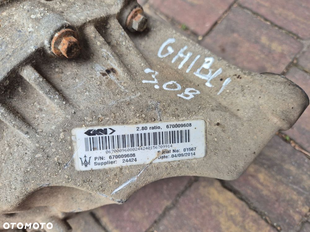 most tyl tylny dyfer maserati ghibli 3.0 v6 670009608 - 2