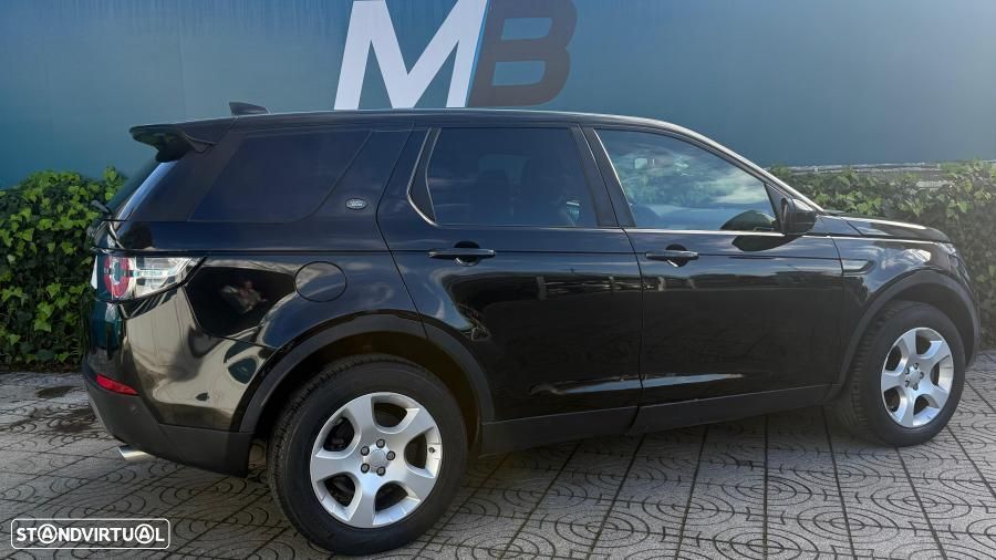 Land Rover Discovery Sport 2.0 eD4 SE - 2
