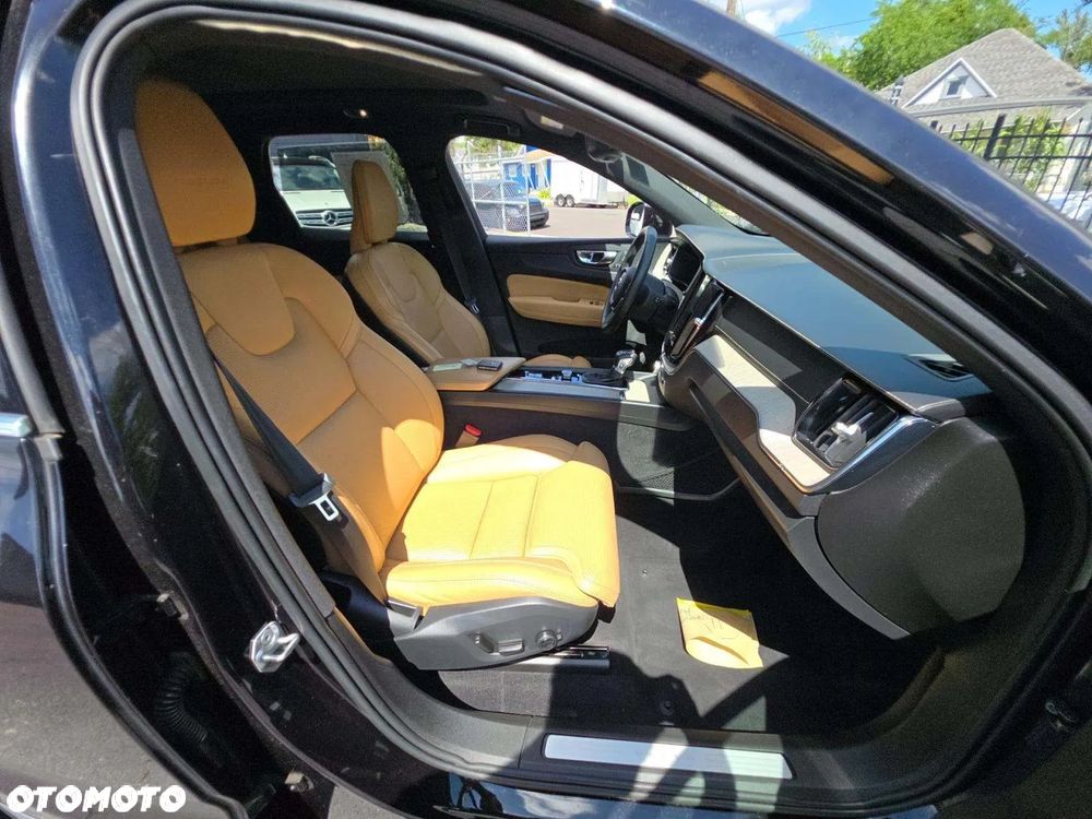 Volvo XC 60 T6 AWD Geartronic Inscription - 9