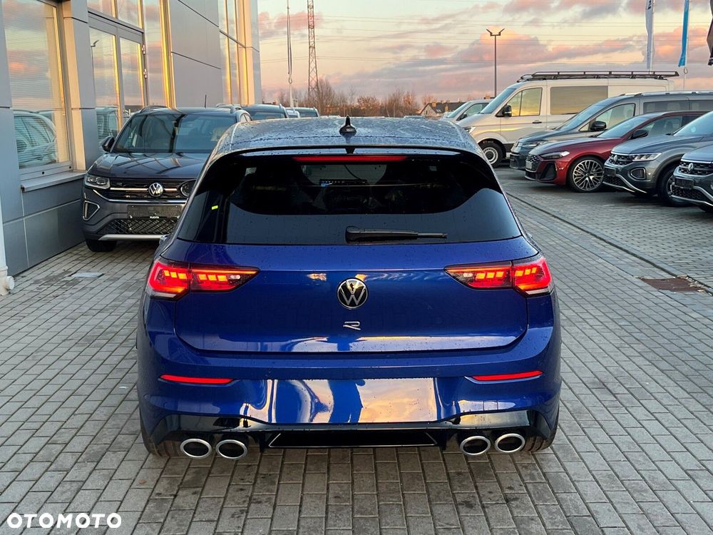 Volkswagen Golf 2.0 TSI 4Motion R - 5