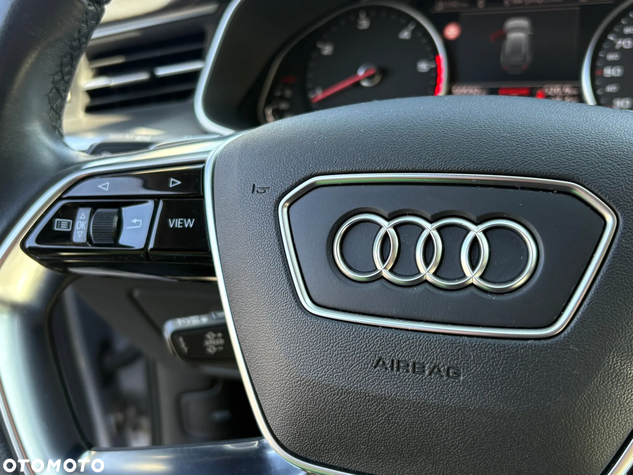 Audi A6 Avant 40 TDI quattro S tronic - 31