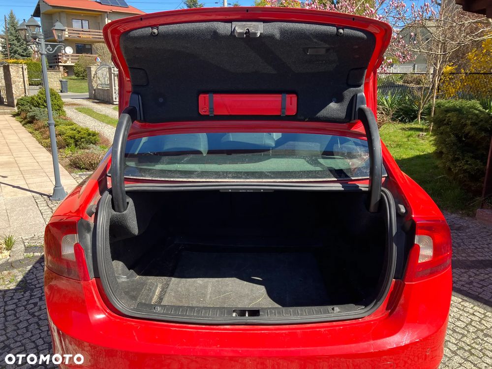 Volvo S60 T3 Momentum - 7
