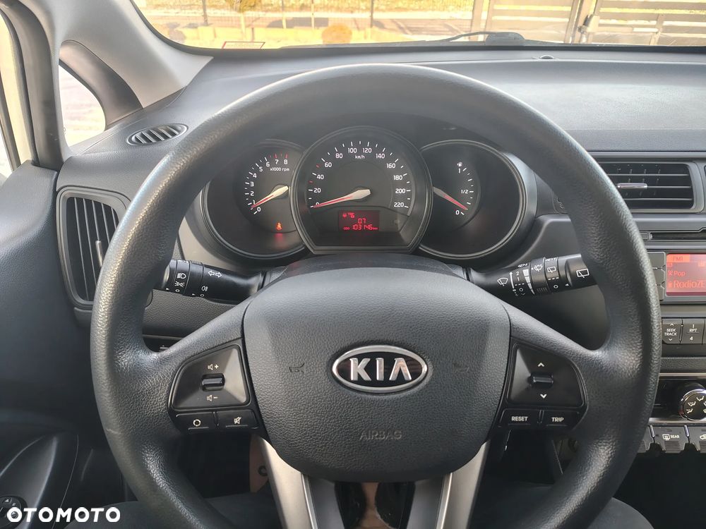 Kia Rio 1.4 Spirit - 19