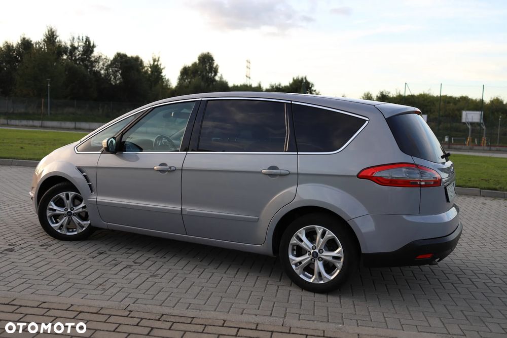Ford S-Max 2.0 TDCi DPF Titanium - 11