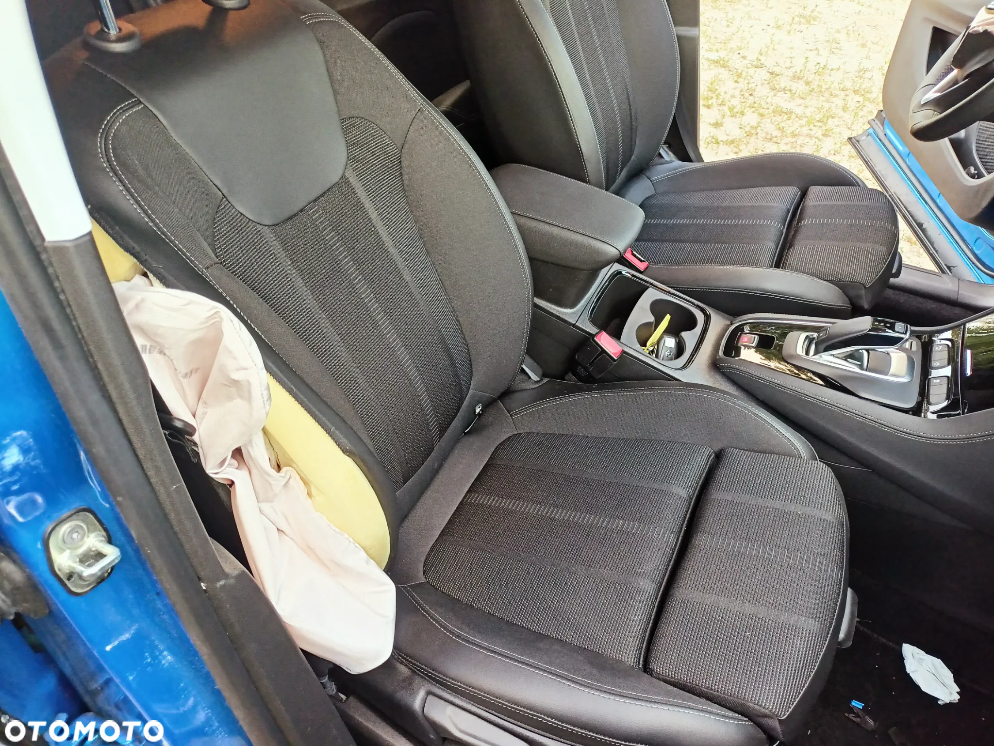 Opel Grandland 1.2 DI Automatik Business Edition - 30