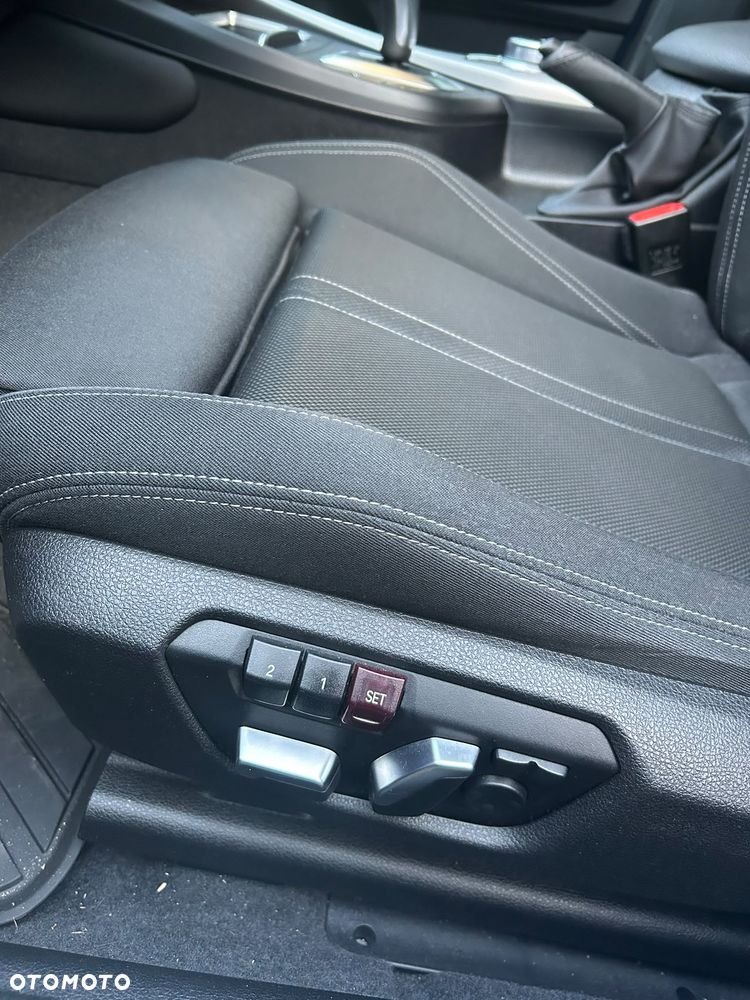 BMW Seria 1 118i GPF M Sport - 9