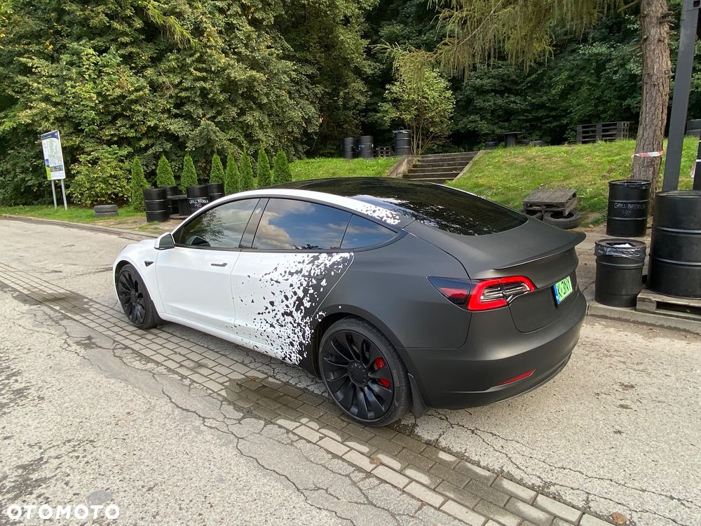 Tesla Model 3 Langstreckenbatterie Allradantrieb Dual Motor Performance - 4