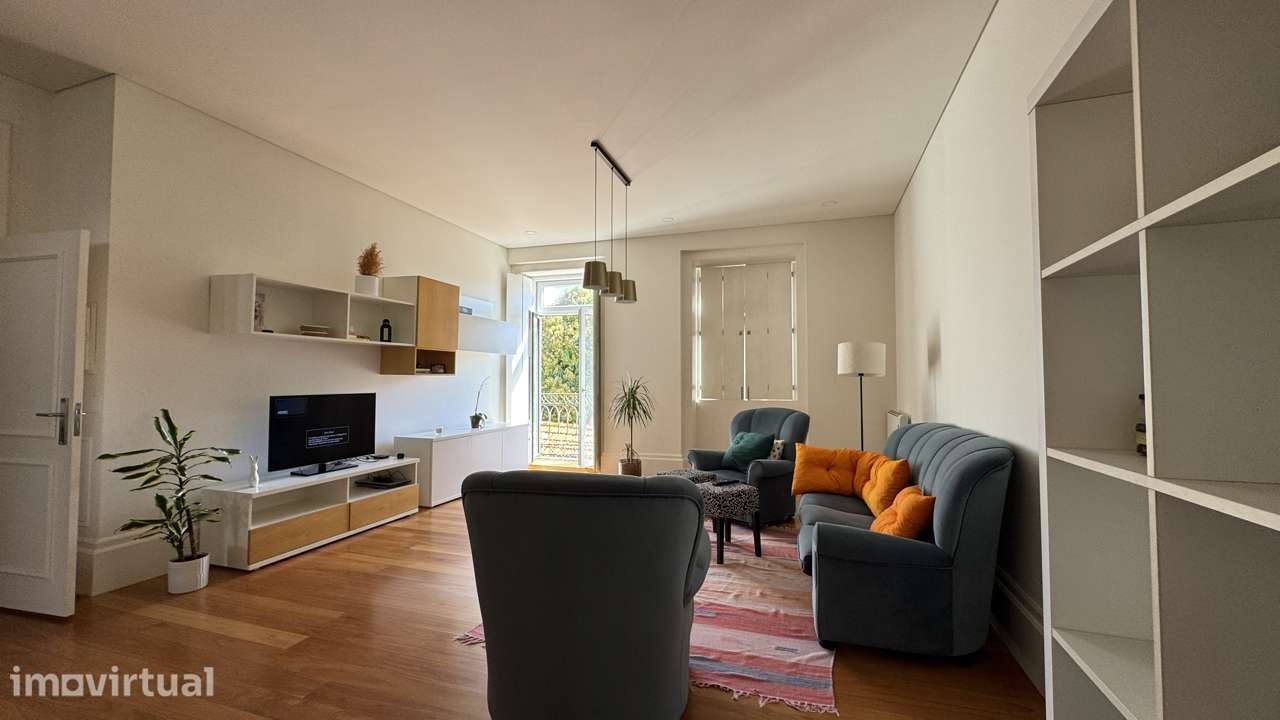 Moradia T3 no Centro de Esposende | 393 m² - Grande imagem: 5/19