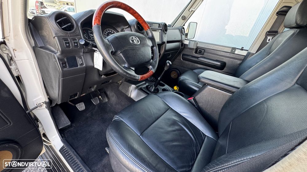 Toyota Land Cruiser D-4D - 31