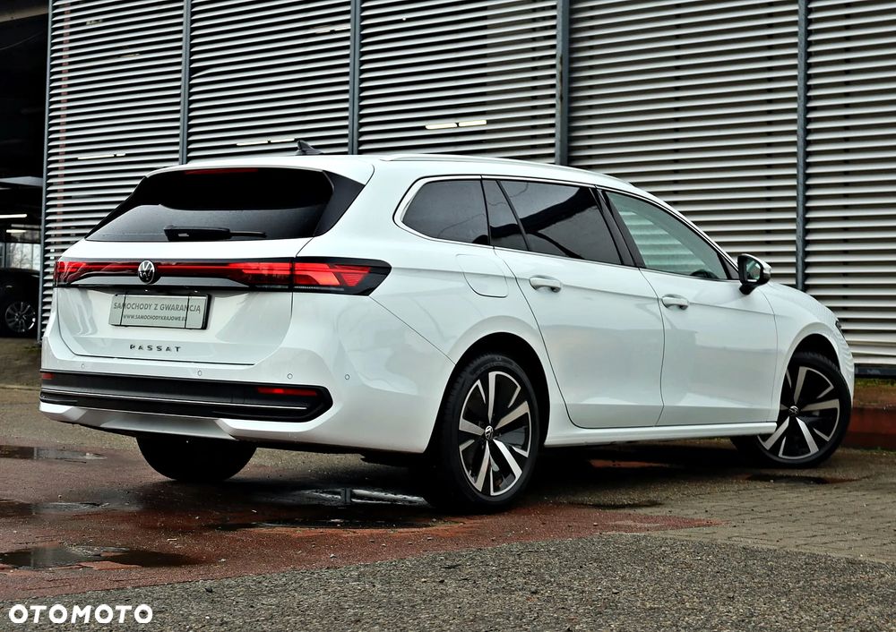 Volkswagen Passat Variant 2.0 TDI SCR Business Plus DSG - 10
