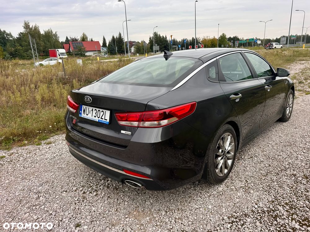 Kia Optima 1.7 CRDI L DCT - 9