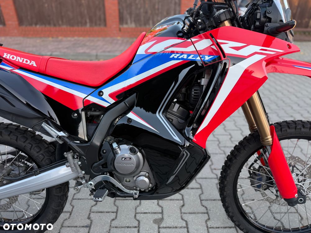 Honda CRF - 8
