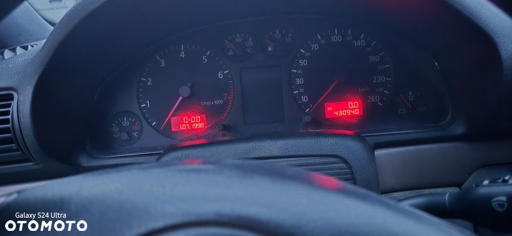 Audi A4 Avant - 2