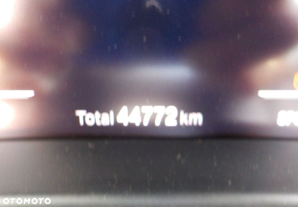 BMW iX3 - 26