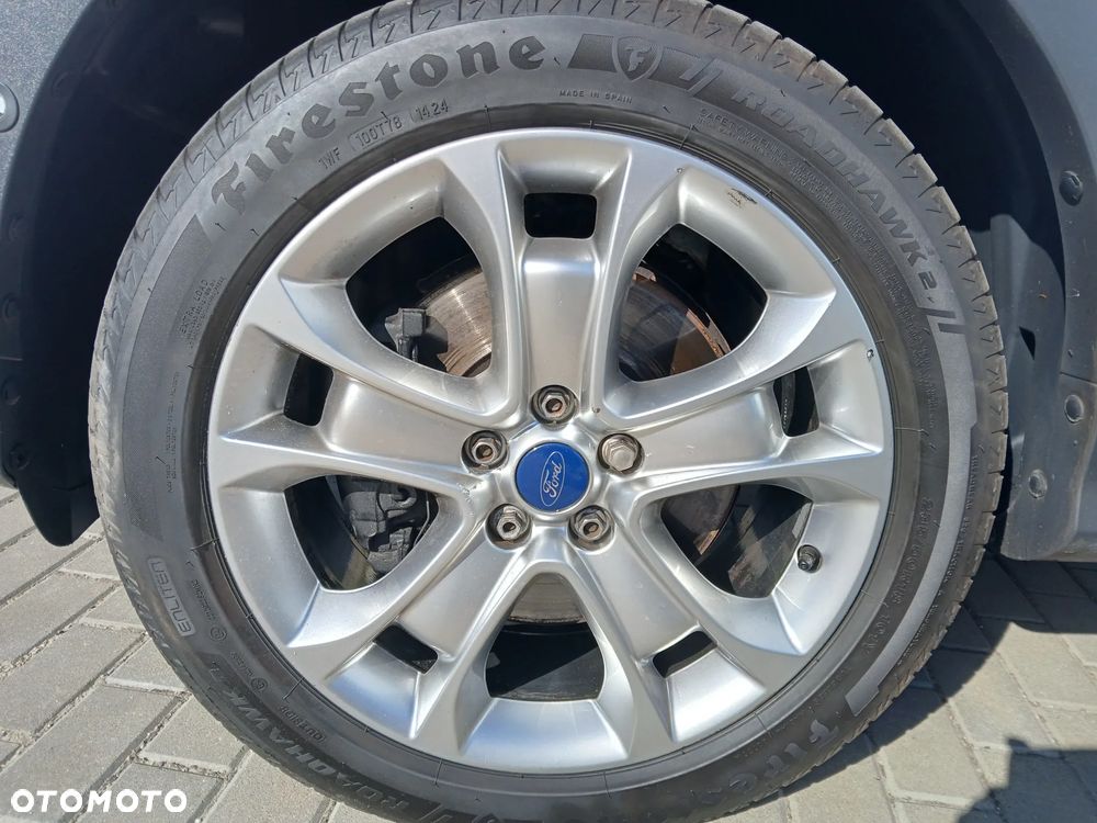 Ford Kuga - 20