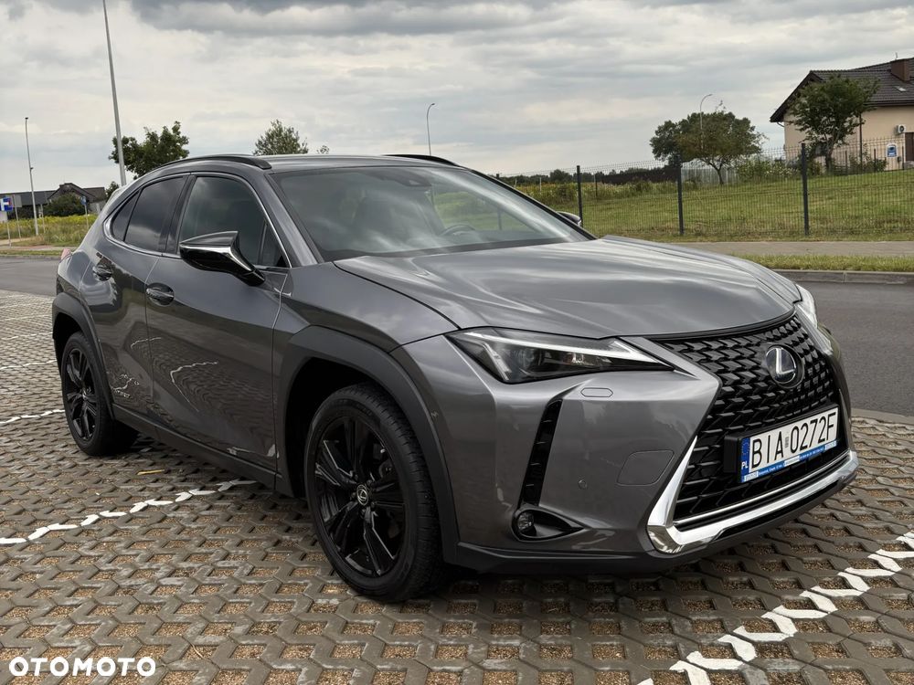 Lexus UX - 2