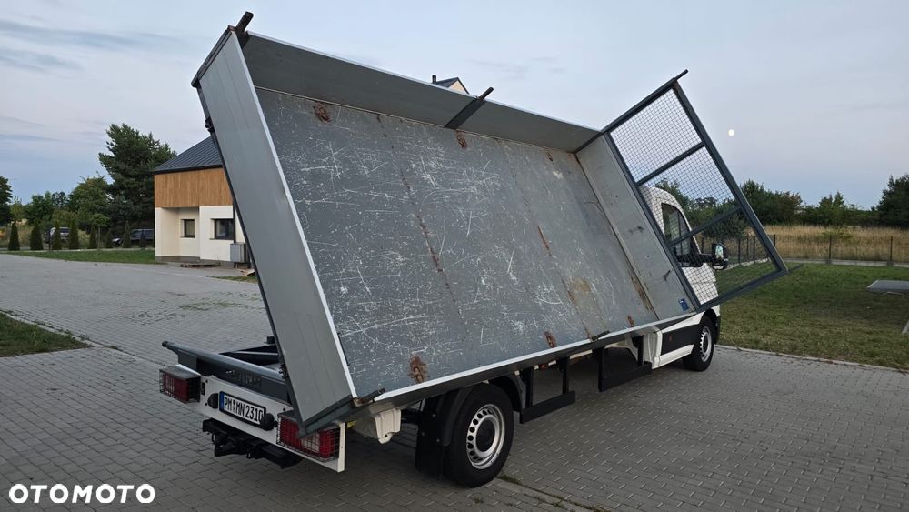 Volkswagen CRAFTER - 13