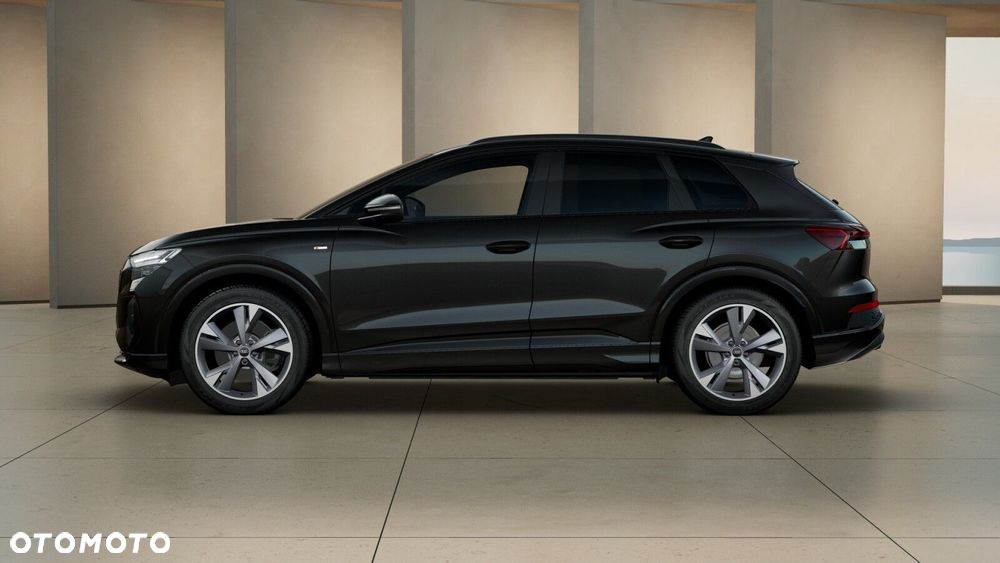 Audi Q4 e-tron - 4